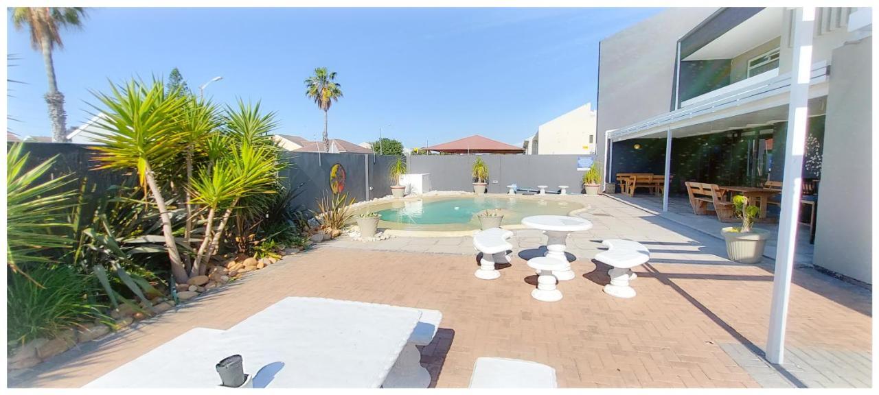 Beachwood Inn Melkbosstrand Cape Town Exterior photo