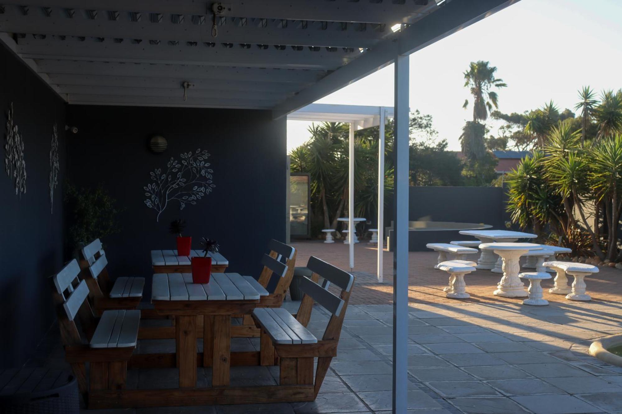 Beachwood Inn Melkbosstrand Cape Town Exterior photo